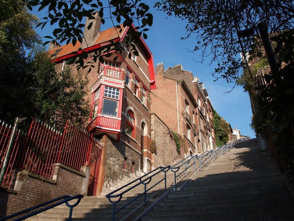 La Renaissance Vila Villers-l'Eveque Exterior foto