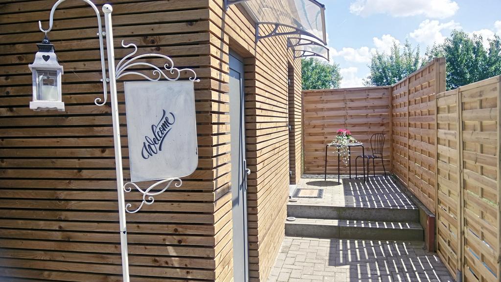 La Renaissance Vila Villers-l'Eveque Exterior foto
